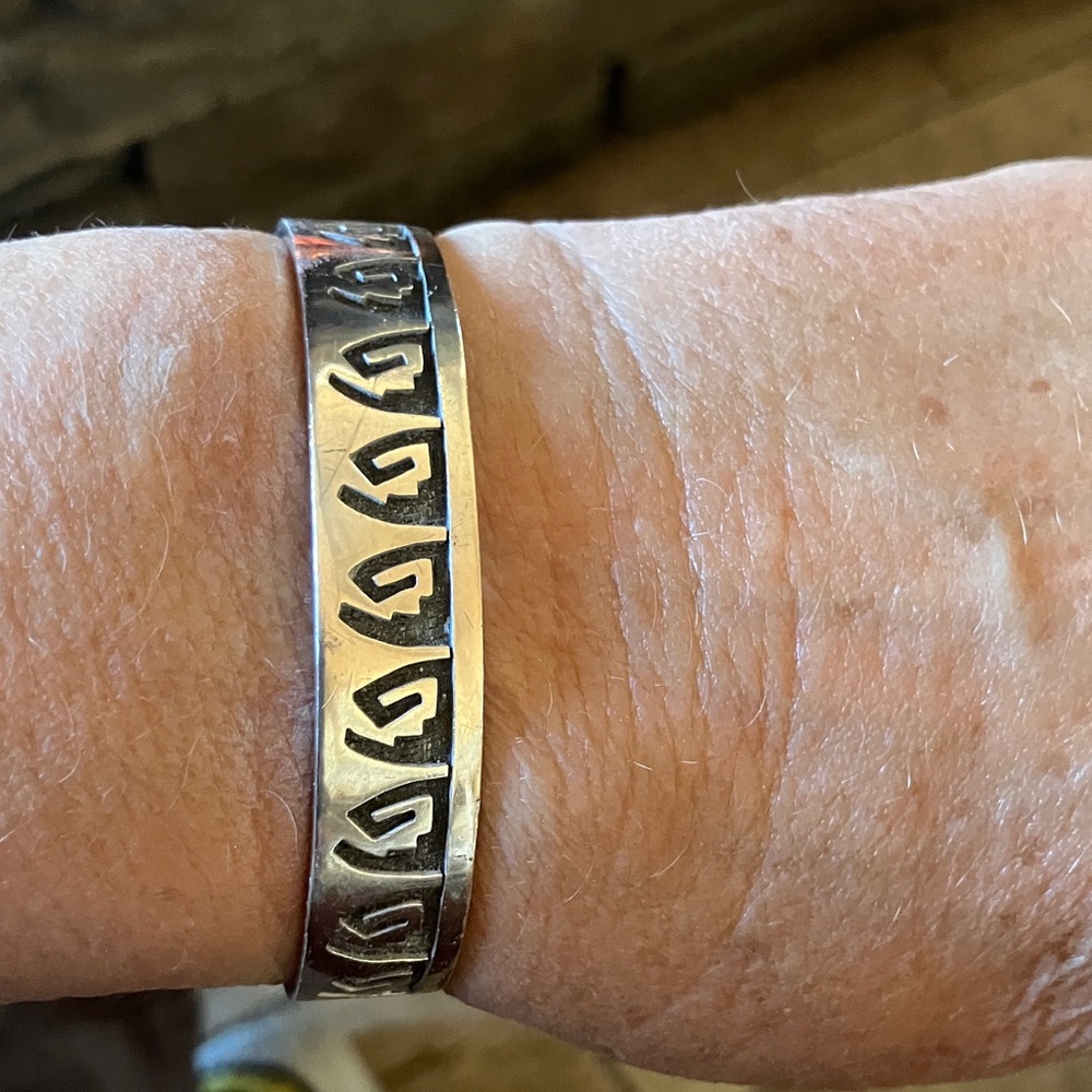 Elegant Vintage Silver Native American Cuff Bracelet